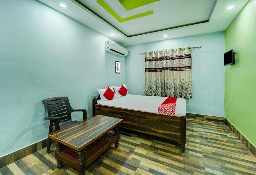Hotel Oyo Flagship Shiv Plaza