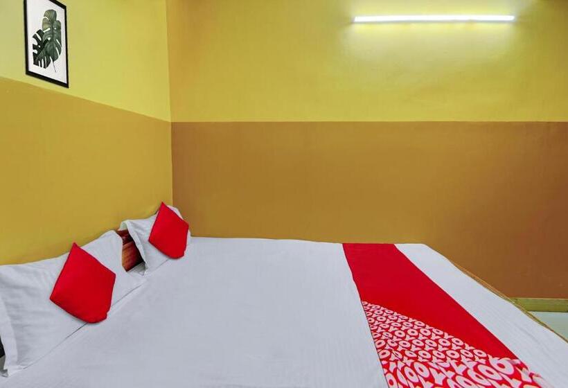 Hotel Oyo Flagship Shiv Plaza