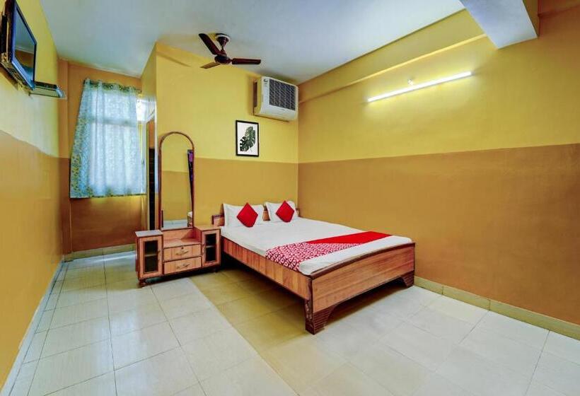 Hotel Oyo Flagship Shiv Plaza