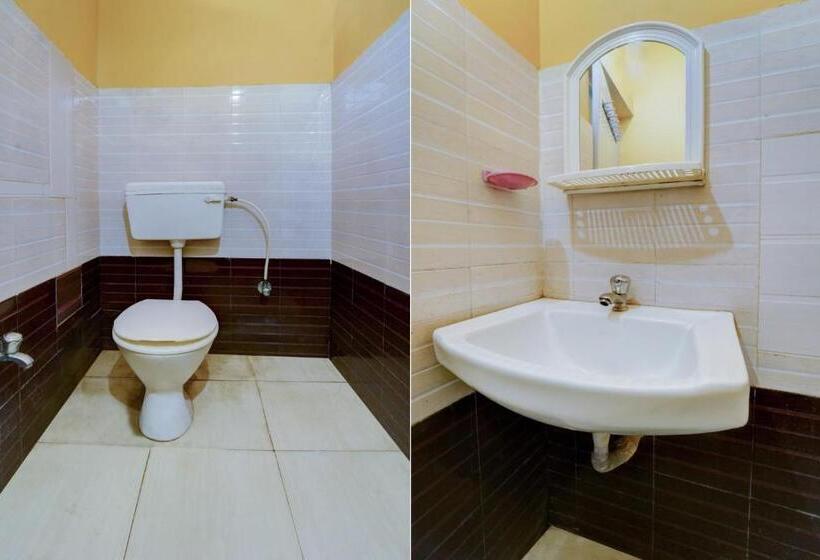 Hotel Oyo Flagship Shiv Plaza