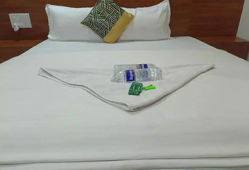 ホテル Paradise Inn