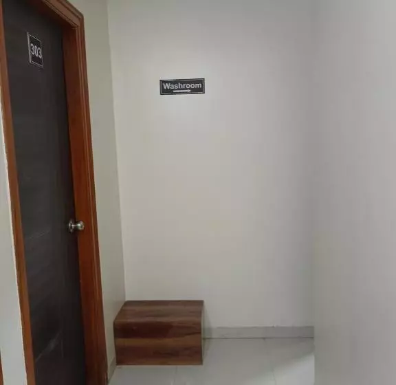 ホテル Paradise Inn
