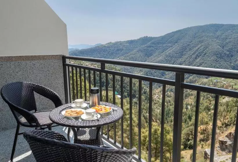 ホテル The Chail Resort, Chail