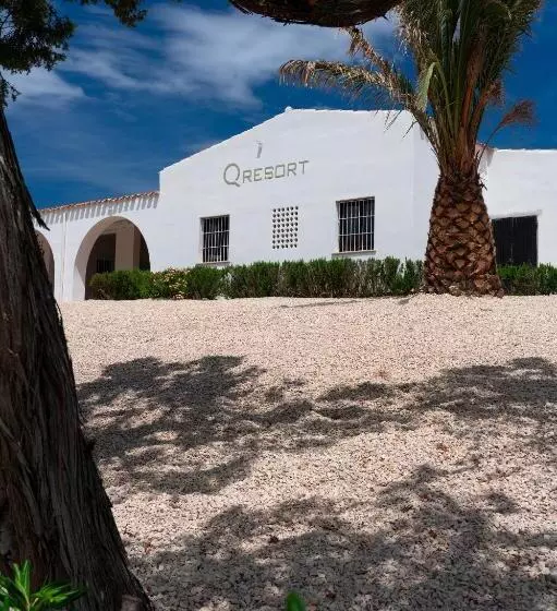 Q Resort