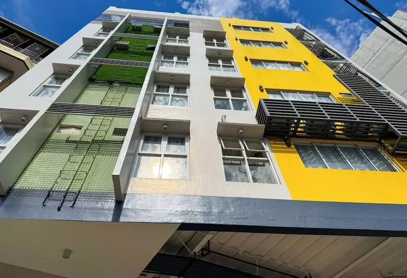 Almond Suites Cebu Powered By Cocotel