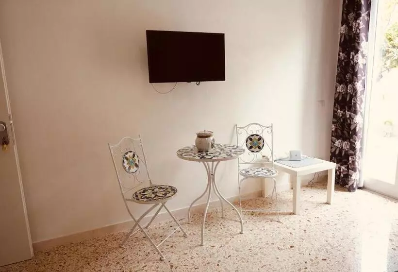 پانسیون Residence Prato