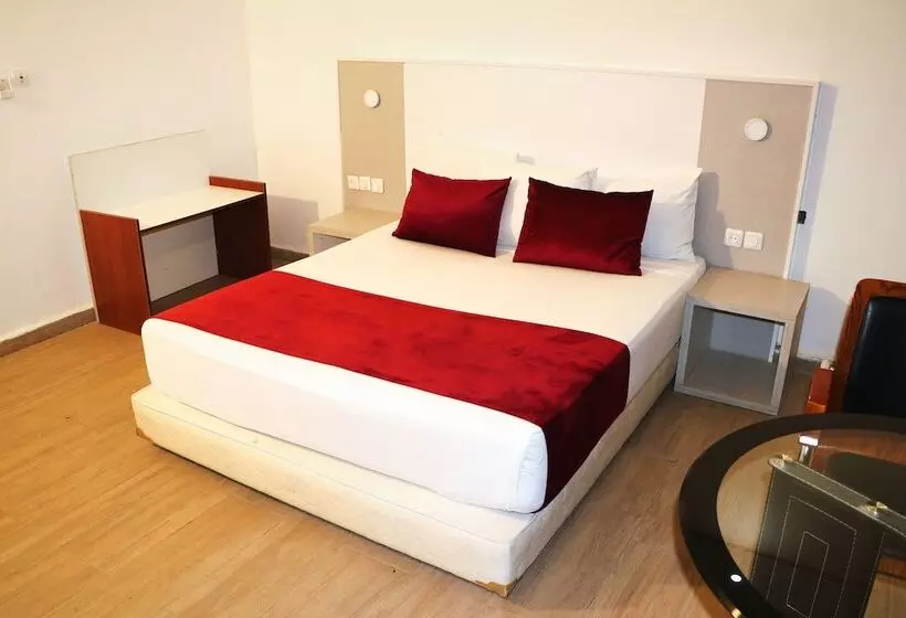 هتل Hôtel Saphir