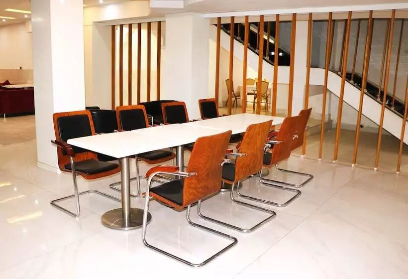 هتل Hôtel Saphir