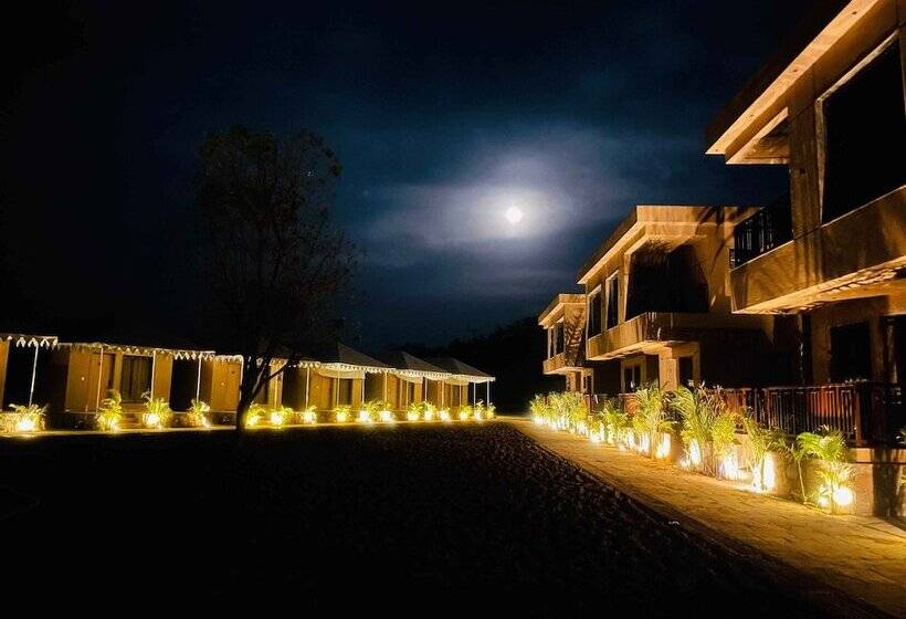 ホテル Nightingales Resort