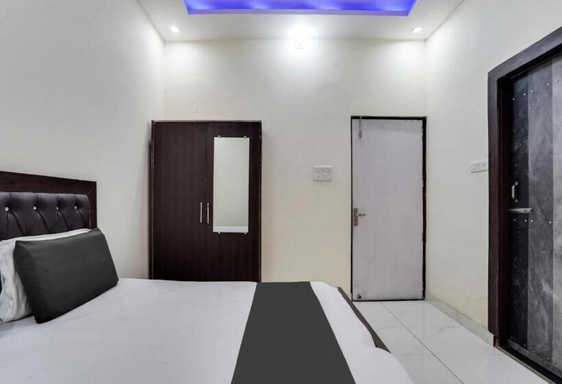 Oyo Hotel R.r A Highway Inn