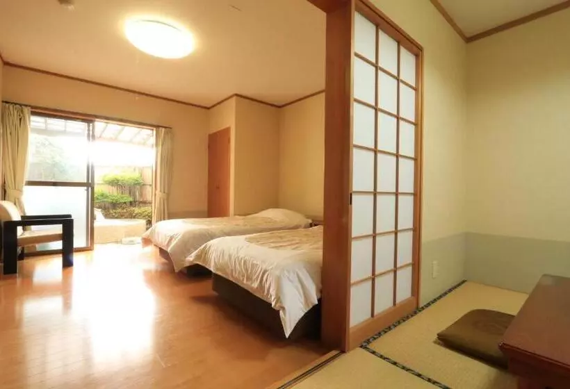 Hotelli New Chikusuisou