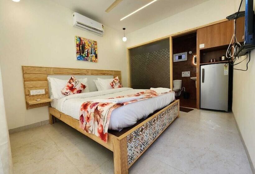 Hotelli Oziba Beach Resort