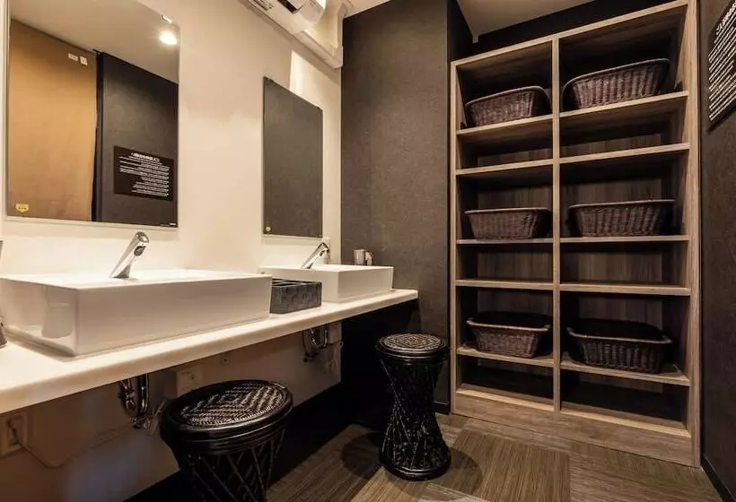 ホテル The Celecton Higashiosaka Nagataekimae