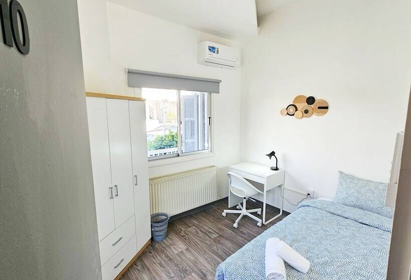 The Lemon Tree Hostel