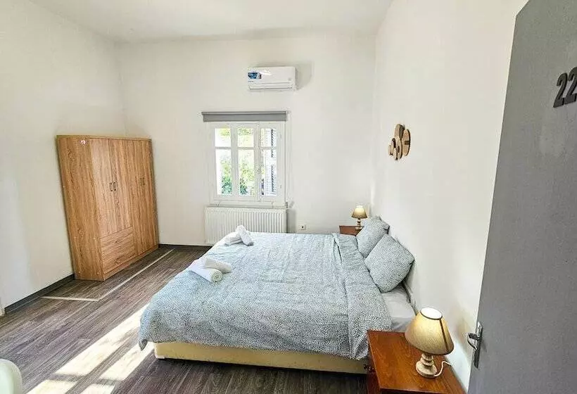 The Lemon Tree Hostel