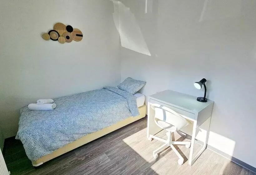 The Lemon Tree Hostel