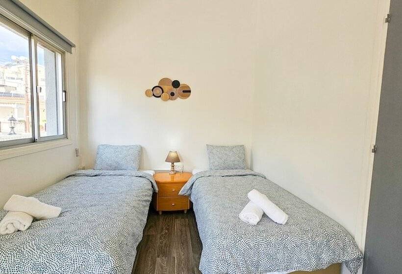 The Lemon Tree Hostel