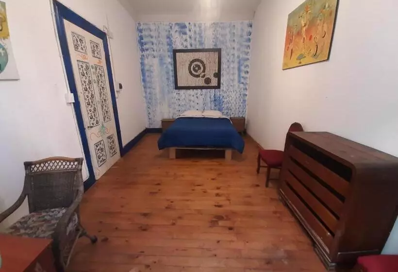 تختخواب و صبحانه Art Hostel Casa Chaman