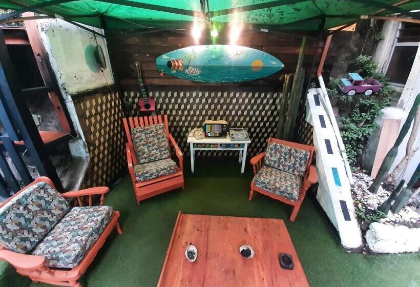 تختخواب و صبحانه Art Hostel Casa Chaman