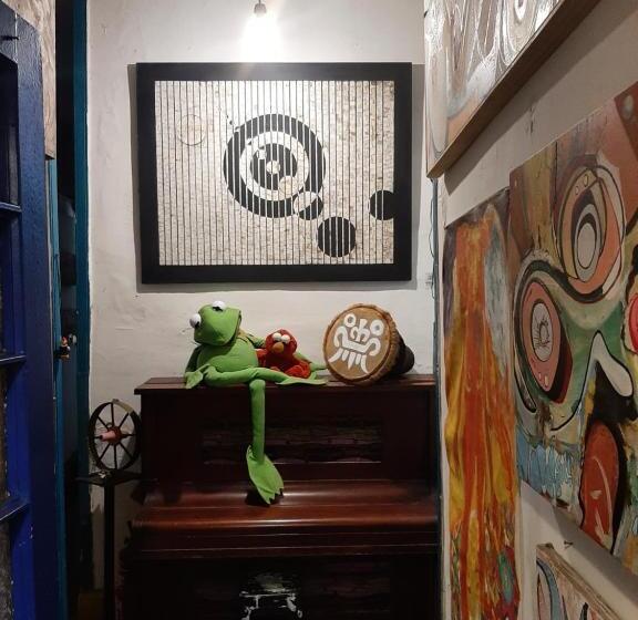 تختخواب و صبحانه Art Hostel Casa Chaman