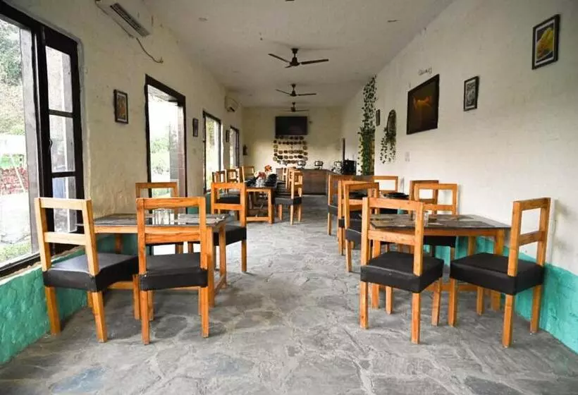 ホテル Corbett Tiger Retreat By First Crown