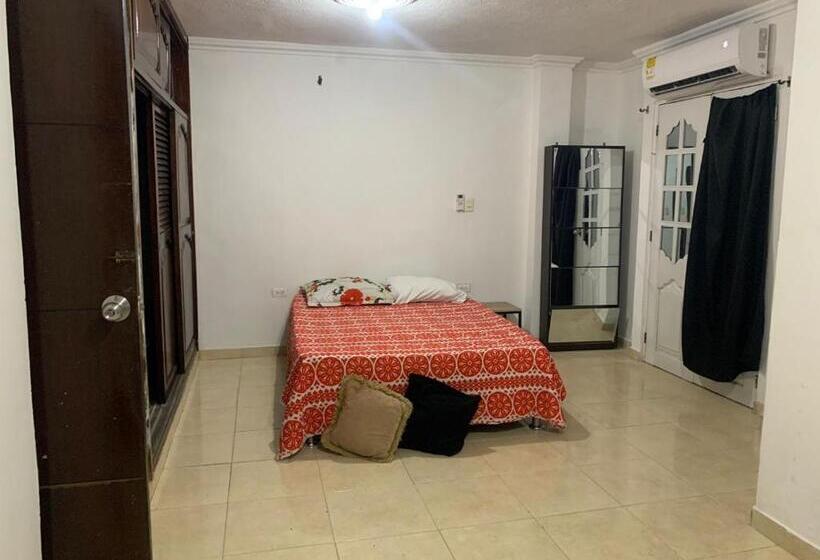 پانسیون Hostal Vim