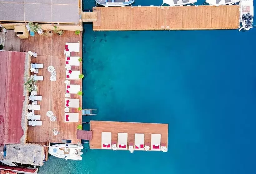 Baldan Suites Hotel & Restaurant