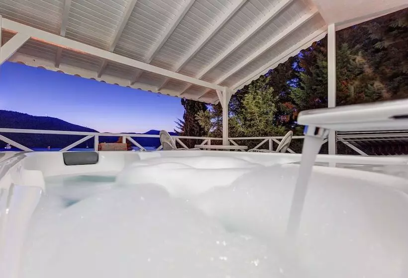 Baldan Suites Hotel & Restaurant