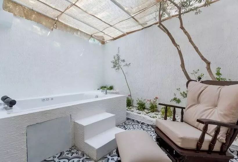 Baldan Suites Hotel & Restaurant