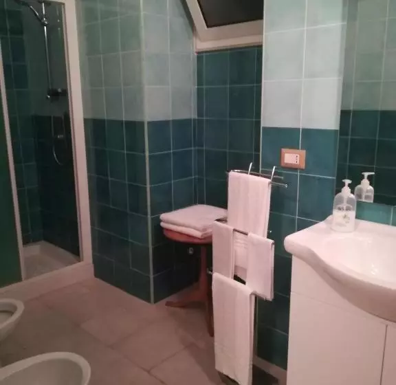 Dimora Del Falconiere B&b