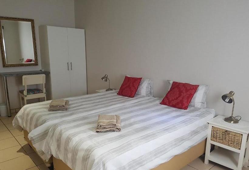 تختخواب و صبحانه Emerald Bed&breakfast