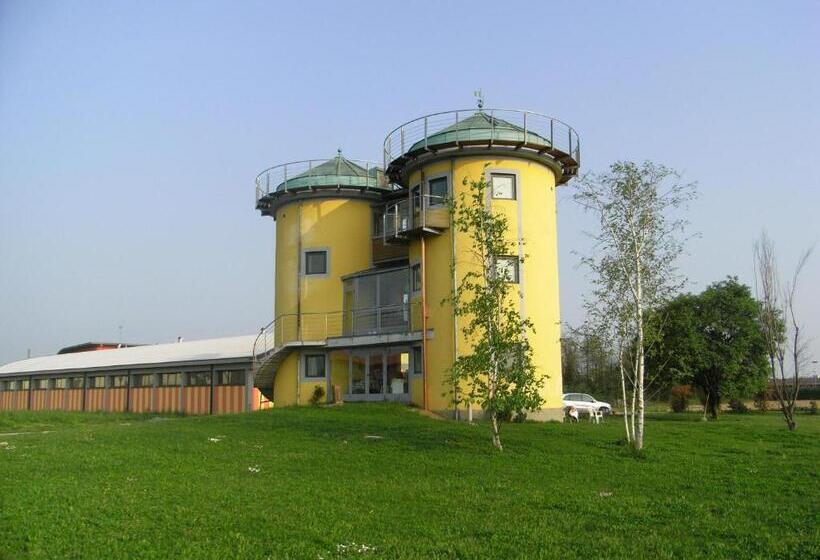 مبيت وإفطار I Silos Guest House