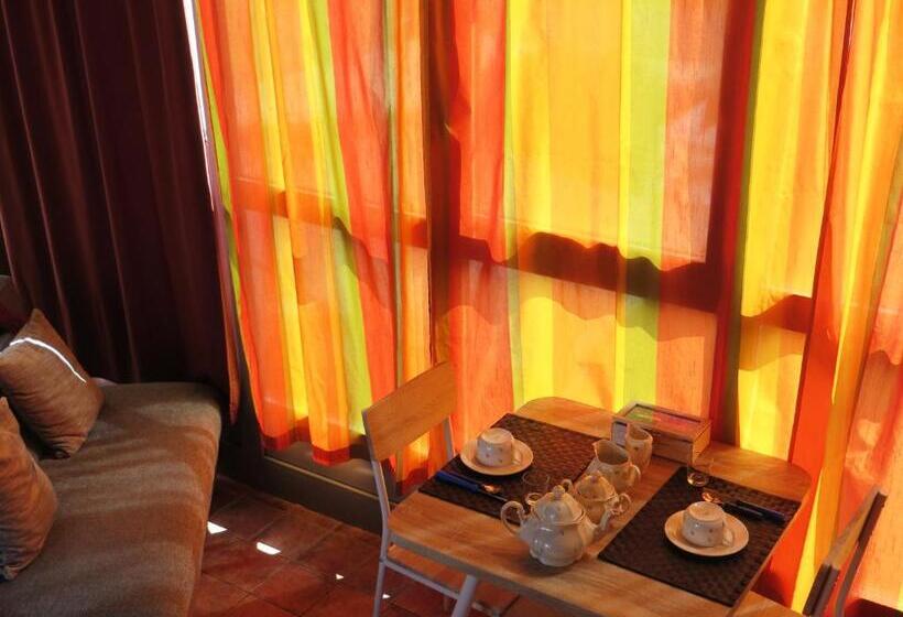 مبيت وإفطار I Silos Guest House