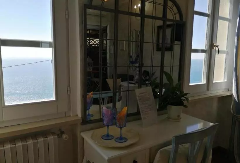Aamiaismajoitus (B&B) La Serra Sul Mare
