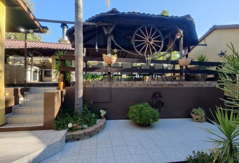 تختخواب و صبحانه Maison Ambre Guesthouse