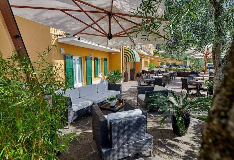 בית מלון כפרי Albergo Del Garda