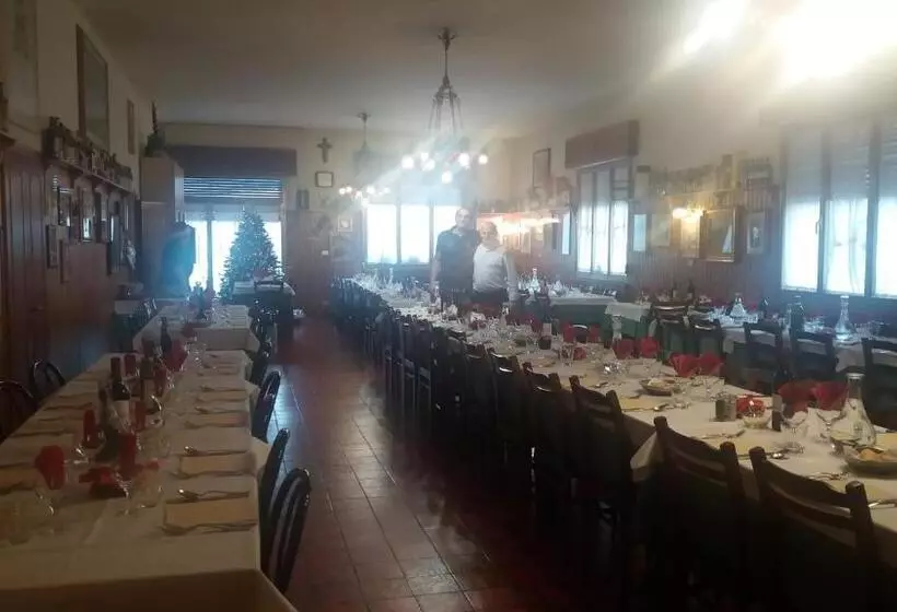 ホテル Albergo Musolesi