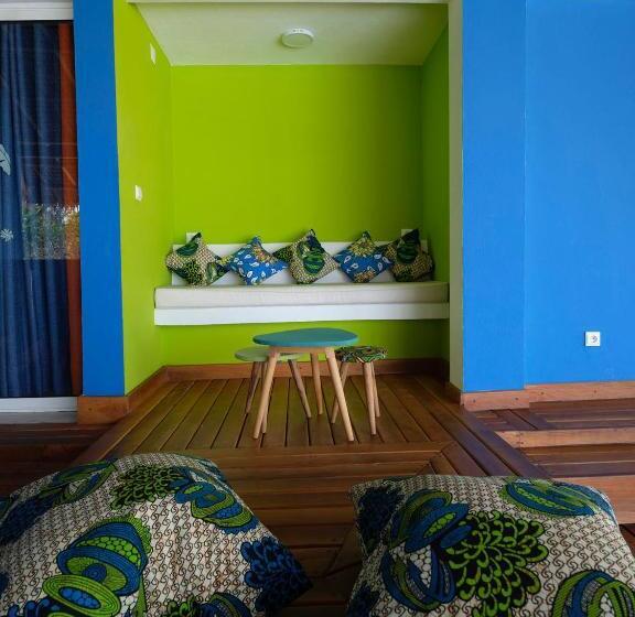 هتل Antsanitia Resort