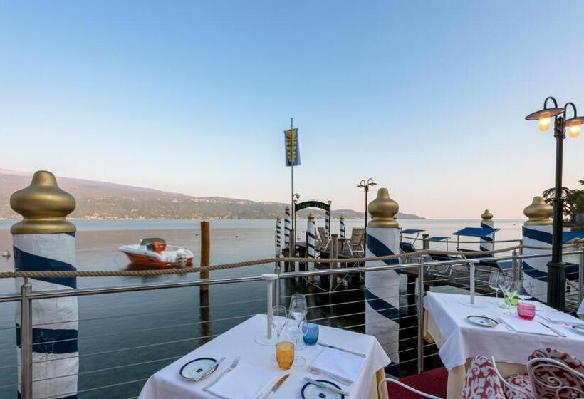 Отель Baia D Oro   Adults Only