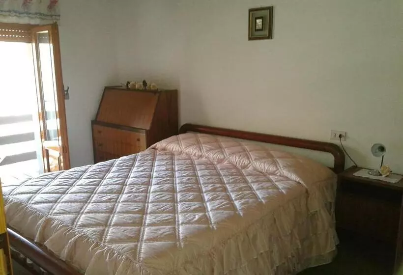 Hotelli La Villa