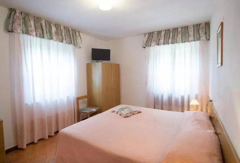 Hotelli La Villa