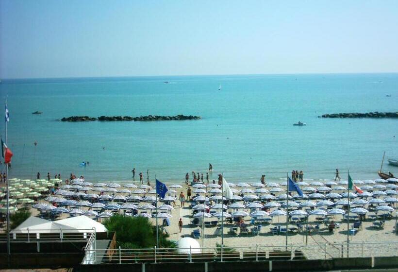 فندق Rosa Meublè