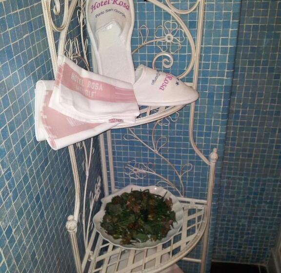 فندق Rosa Meublè