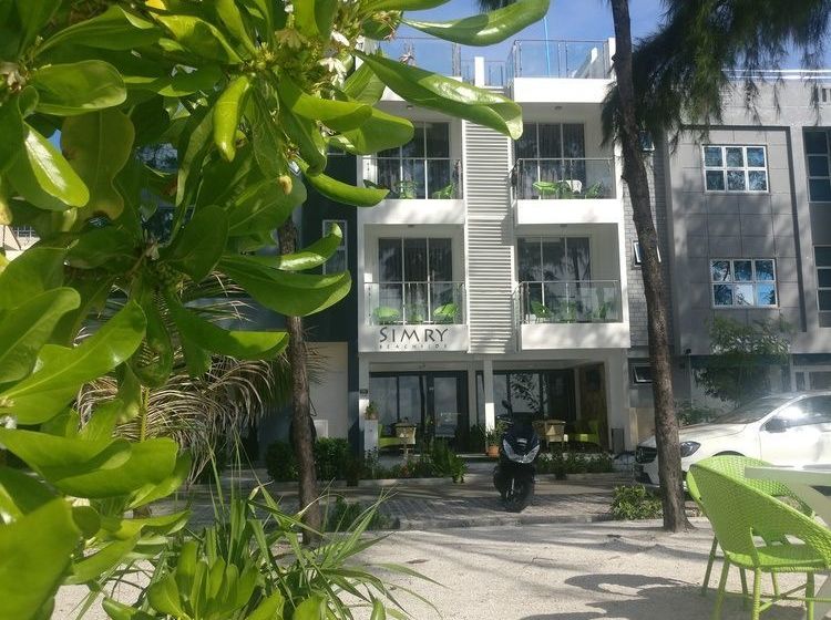 هتل Simry Beachside Maldives