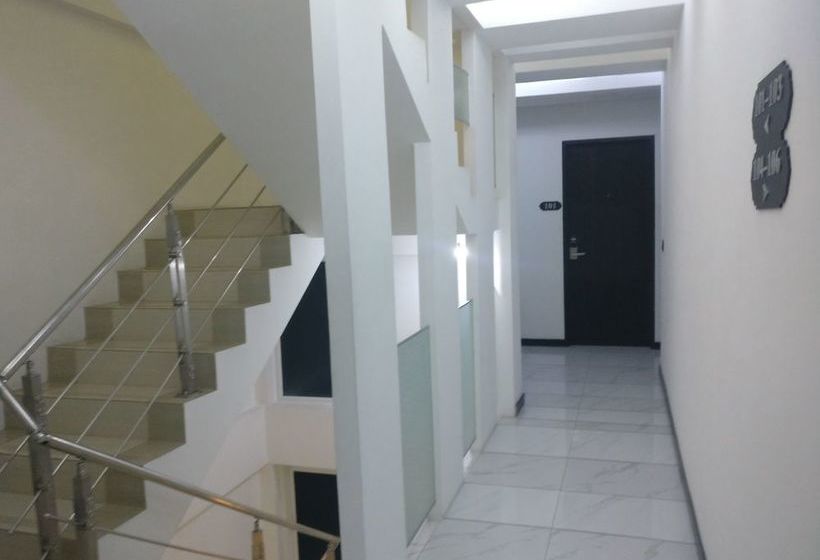 هتل Simry Beachside Maldives