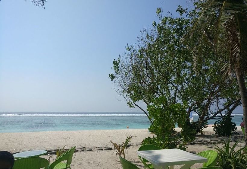 هتل Simry Beachside Maldives