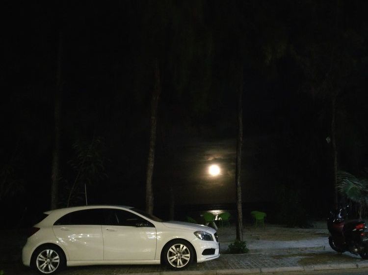 هتل Simry Beachside Maldives