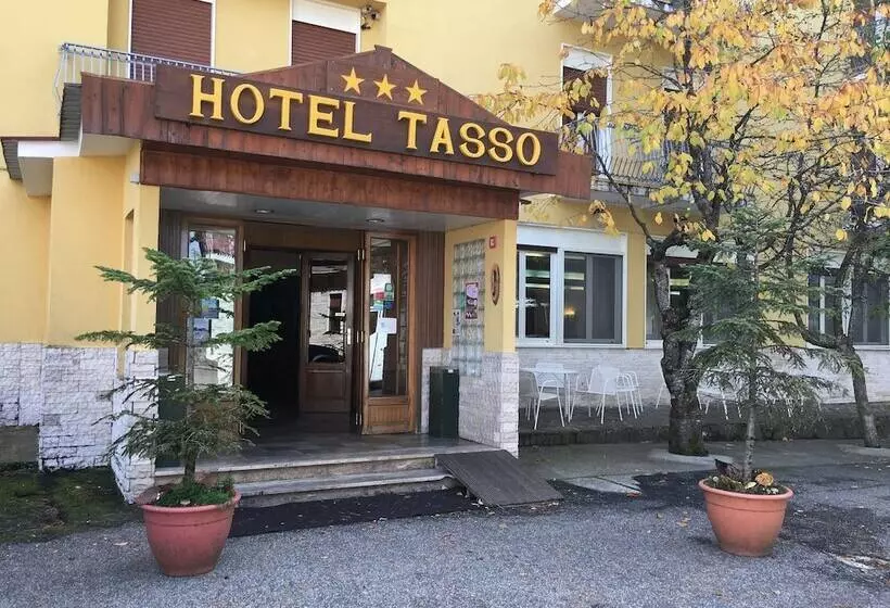ホテル Tasso