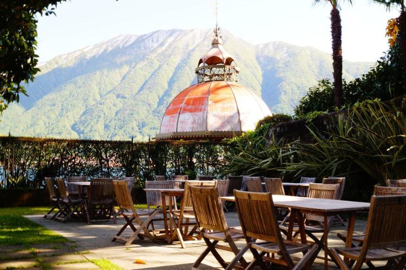 ホテル Taverna Bleu