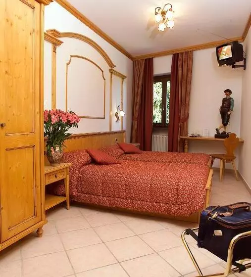 ホテル Valle Verde   Rent Ski & Bike